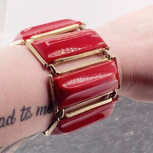 VINTAGE Molded red plastic and silvery gold tone metal panel bracelet 1950s